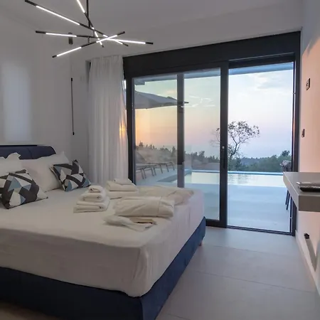 Ventum * Tsoukaládhes